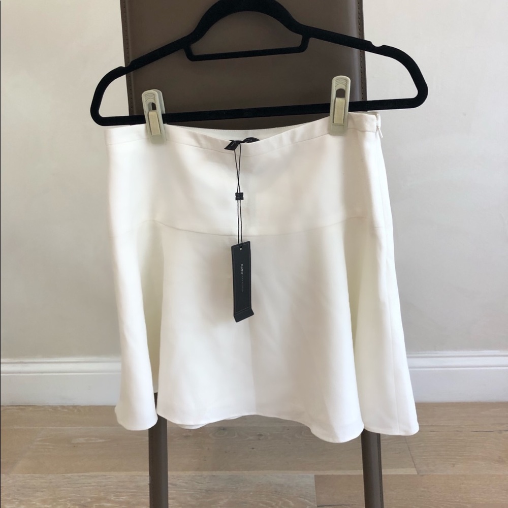 BCBC MaxAzria SKIRT Brand New with Tag